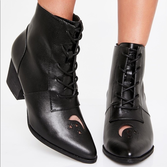YRU Shoes - Yru aura black witch moon boots 6